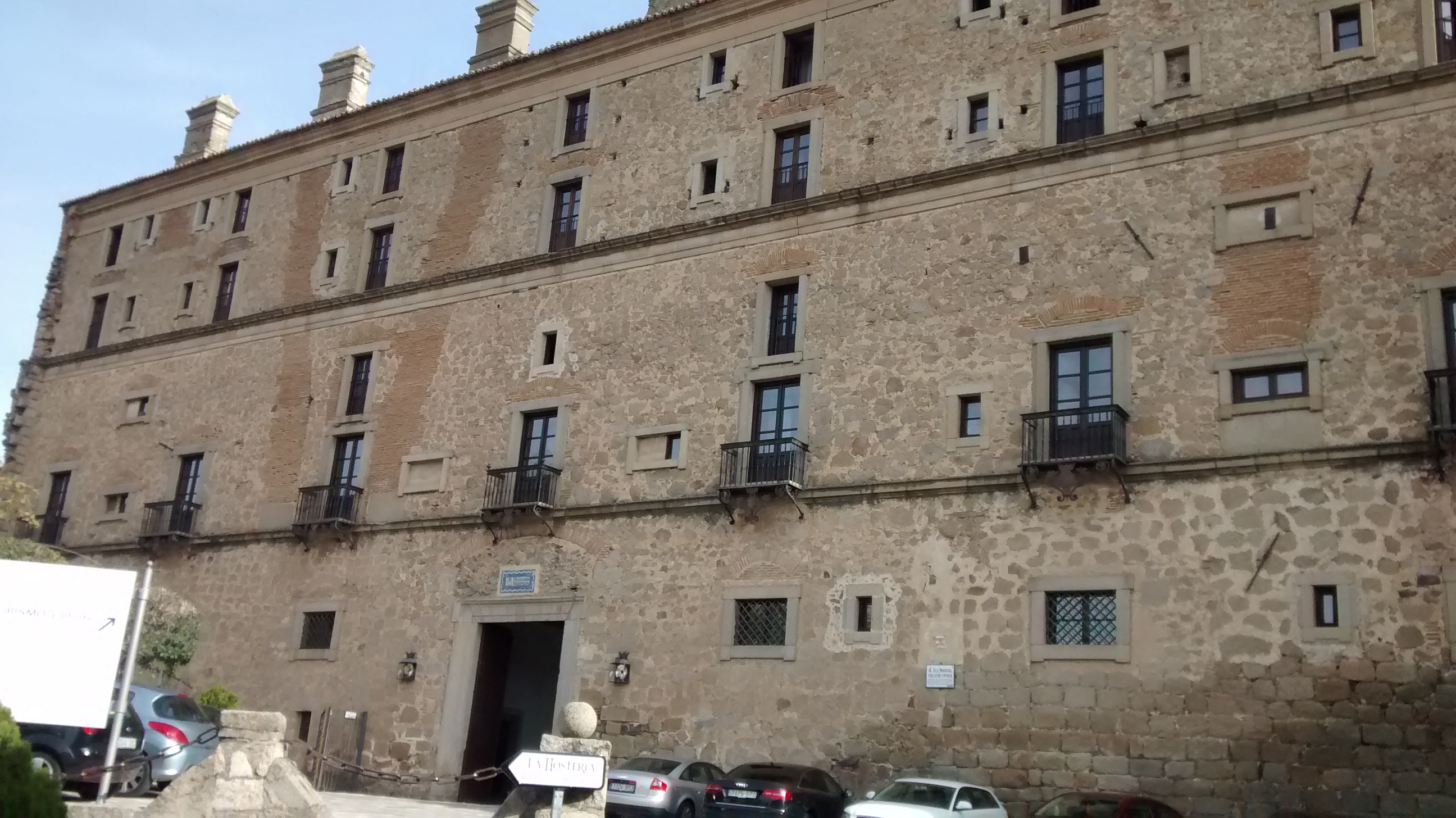 Parador de Oropesa-Fachada